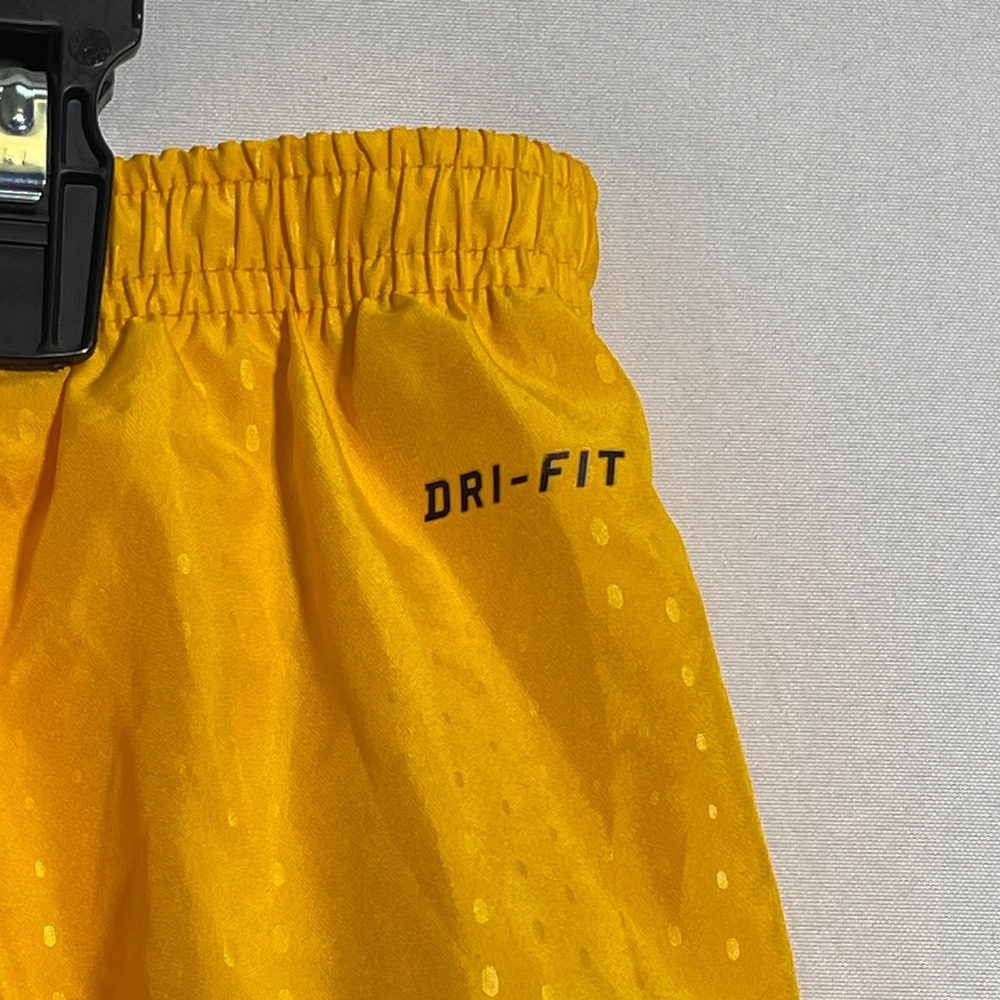 USC Trojans NCAA Nike Dri-FIT Gold Athletic Running Shorts Women's XL - Picture 7 of 12